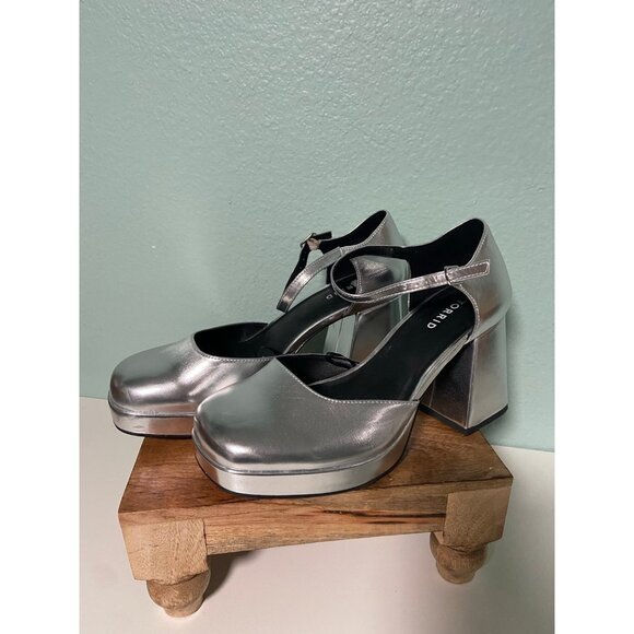 Silver Block Heel Mary Jane Shoes - Picture 2 of 11